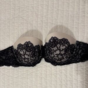 Victoria’s Secret Dream Angels Multi- Way 36C Black Lace Strapless Bra